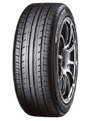 215-60R17 96H BLUEARTH ES32 YOKOHAMA